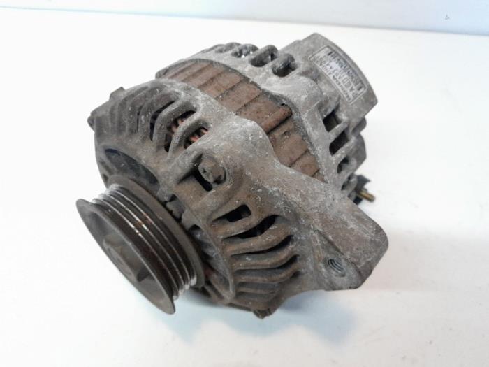 Gebruikte Dynamo Honda Civic (EJ/EK) 1.5i LS 16V Prijs € 26,25 Margeregeling aangeboden door Reclycar De Boer BV