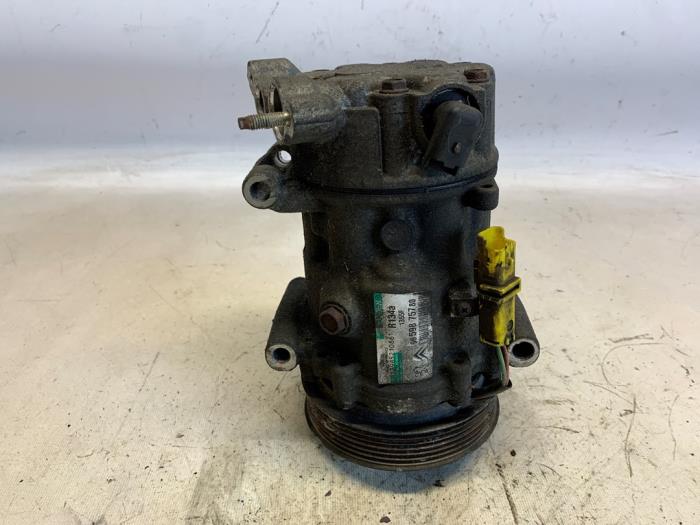 Gebruikte Aircopomp Peugeot 207/207+ (WA/WC/WM) 1.6 16V VTi Prijs € 63,00 Margeregeling aangeboden door Reclycar De Boer BV