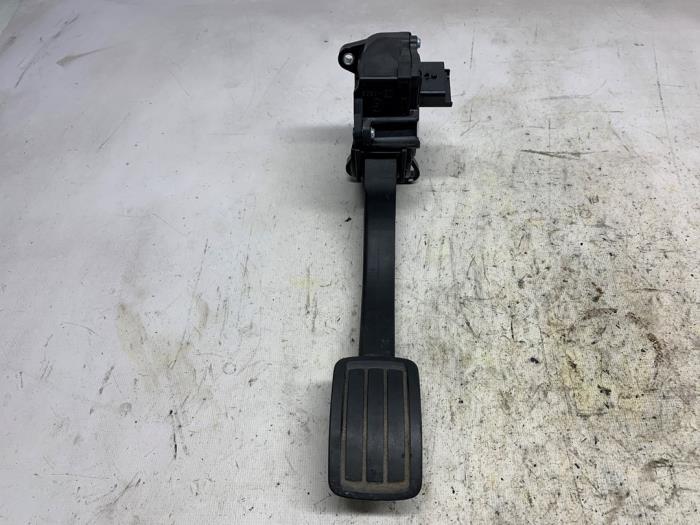 Gebruikte Gaspedaalpositie Sensor Peugeot 5008 II (M4/MC/MJ/MR) Prijs € 16,80 Margeregeling aangeboden door Reclycar De Boer BV