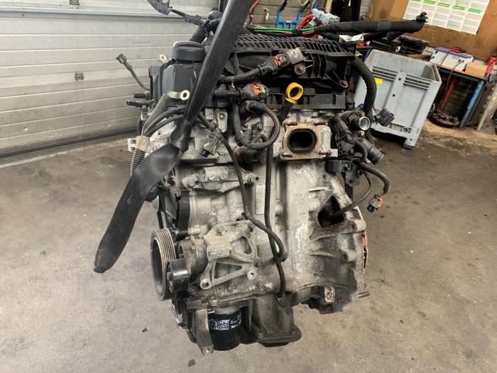 Gebruikte Motor Peugeot 308 (L3/L8/LB/LH/LP) 1.2 12V VTi PureTech 82 Prijs € 1.260,00 Margeregeling aangeboden door Reclycar De Boer BV