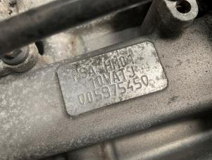 Motor van een Peugeot 308 (L3/L8/LB/LH/LP) 1.2 12V VTi PureTech 82 2014