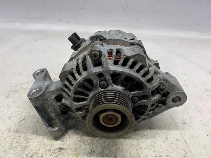 Gebruikte Dynamo Ford Fiesta 5 (JD/JH) 1.25 16V Prijs € 24,15 Margeregeling aangeboden door Reclycar De Boer BV