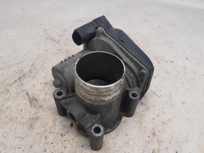 Gebruikte Gasklephuis Volkswagen Fox (5Z) 1.2 Prijs € 24,15 Margeregeling aangeboden door Reclycar De Boer BV