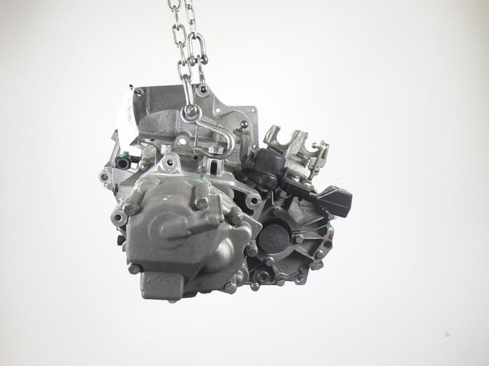 Gebruikte Versnellingsbak Fiat 500/595/695 1.4 T-Jet 16V 595 Prijs € 840,00 Margeregeling aangeboden door Reclycar De Boer BV