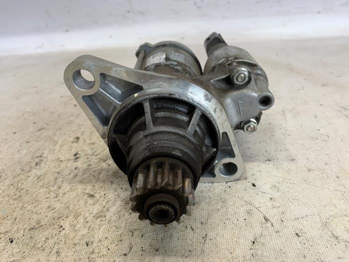 Gebruikte Startmotor Volkswagen Golf VII (AUA) 1.5 TGI Evo 16V Prijs € 37,80 Margeregeling aangeboden door Reclycar De Boer BV