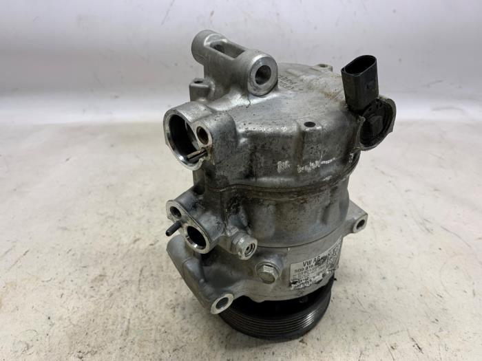 Gebruikte Aircopomp Volkswagen Golf VII (AUA) 1.5 TGI Evo 16V Prijs € 94,50 Margeregeling aangeboden door Reclycar De Boer BV
