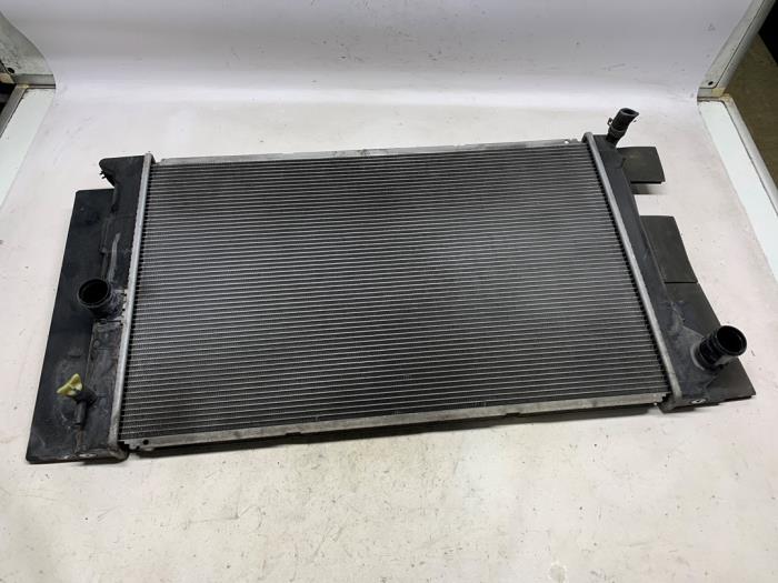 Gebruikte Radiateur Toyota Verso 1.6 16V VVT-i Prijs € 47,25 Margeregeling aangeboden door Reclycar De Boer BV