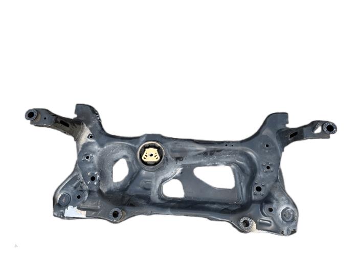 Gebruikte Subframe Volkswagen Golf VII (AUA) 1.5 TGI Evo 16V Prijs € 113,40 Margeregeling aangeboden door Reclycar De Boer BV