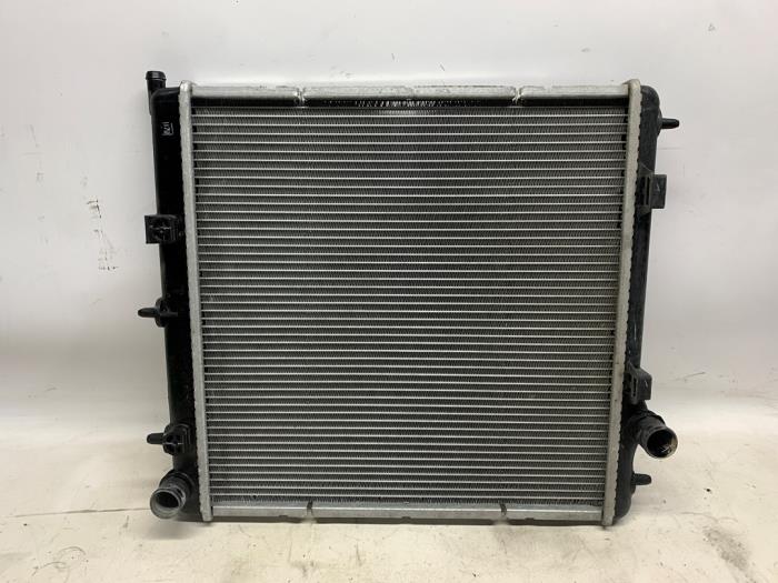 Gebruikte Radiateur Opel Crossland (X) 1.2 12V Prijs € 38,85 Margeregeling aangeboden door Reclycar De Boer BV