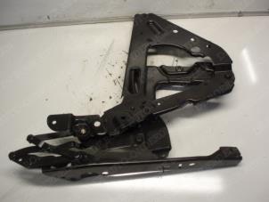 Gebruikte Diversen Renault Megane II CC (EM) 1.6 16V Prijs € 26,25 Margeregeling aangeboden door Reclycar De Boer BV