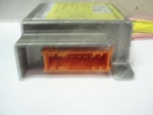 Gebruikte Airbag Module Peugeot Partner 1.8 D Prijs € 26,25 Margeregeling aangeboden door Reclycar De Boer BV