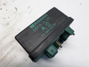 Gebruikte Gloeirelais Citroen C5 I Break (DE) 2.0 HDi 110 Prijs € 21,00 Margeregeling aangeboden door Reclycar De Boer BV