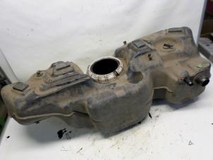 Gebruikte Tank Ford Ka II 1.2 Prijs € 52,50 Margeregeling aangeboden door Reclycar De Boer BV