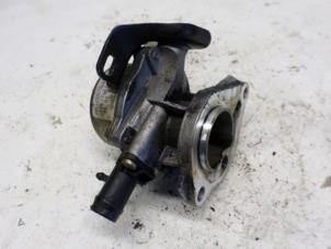 Gebruikte Videpomp (Diesel) Renault Scénic II (JM) 1.5 dCi 105 Prijs € 26,25 Margeregeling aangeboden door Reclycar De Boer BV