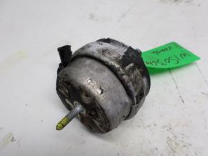 Gebruikte Motorsteun Audi A6 Avant (C5) 2.5 TDI V6 24V Prijs € 15,75 Margeregeling aangeboden door Reclycar De Boer BV