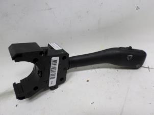 Gebruikte Ruitenwis Schakelaar Audi A6 (C5) 1.8 20V Prijs € 15,75 Margeregeling aangeboden door Reclycar De Boer BV