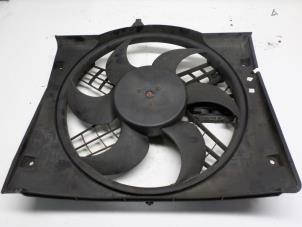 Gebruikte Koelvin Motor BMW 3 serie (E46/4) 320d 16V Prijs € 52,50 Margeregeling aangeboden door Reclycar De Boer BV