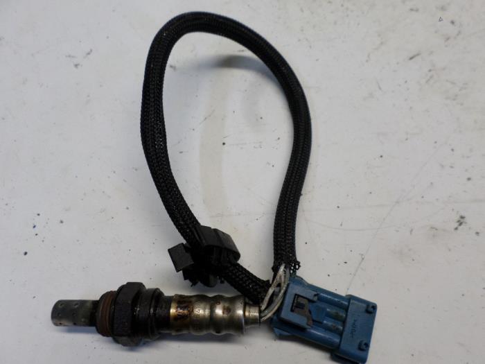 Gebruikte Lambda Sonde Peugeot 308 (4A/C) 1.6 VTI 16V Prijs € 31,50 Margeregeling aangeboden door Reclycar De Boer BV
