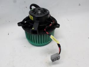 Gebruikte Chaufage Ventilatiemotor Opel Meriva 1.4 16V Ecotec Prijs € 52,50 Margeregeling aangeboden door Reclycar De Boer BV