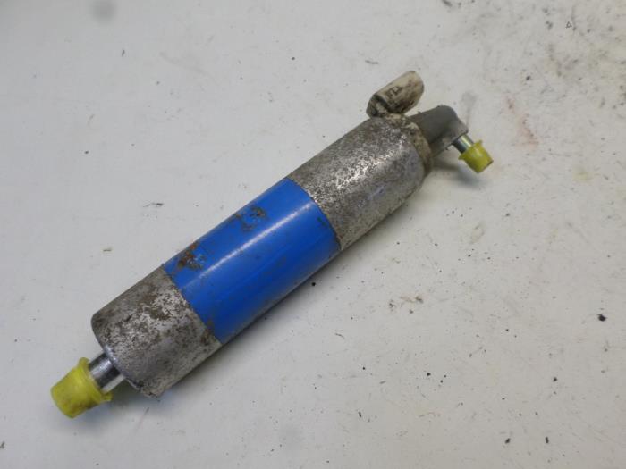 Gebruikte Opvoerpomp Mercedes S (W220) 5.0 S-500 V8 24V Prijs € 26,25 Margeregeling aangeboden door Reclycar De Boer BV