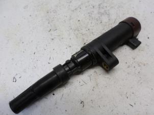 Gebruikte Bobine Renault Laguna II (BG) 1.6 16V Prijs € 21,00 Margeregeling aangeboden door Reclycar De Boer BV