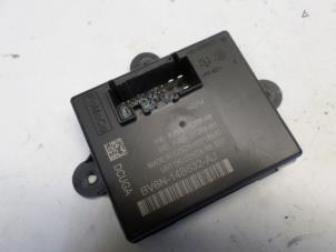 Gebruikte Comfort Module Ford Focus 3 Wagon 1.6 SCTi 16V Prijs € 26,25 Margeregeling aangeboden door Reclycar De Boer BV