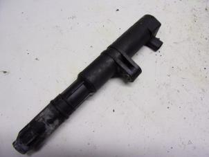 Gebruikte Bobine Renault Megane II (LM) 2.0 16V Prijs € 15,75 Margeregeling aangeboden door Reclycar De Boer BV