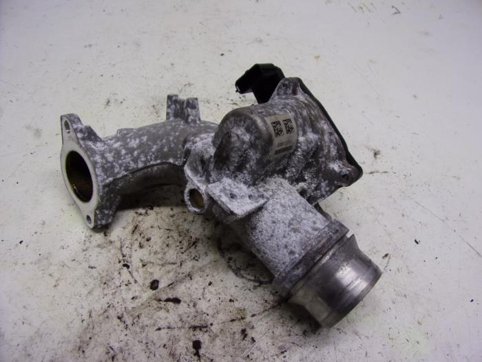 Gebruikte Gasklephuis Renault Megane III CC (EZ) 1.5 dCi 110 FAP Prijs € 26,25 Margeregeling aangeboden door Reclycar De Boer BV