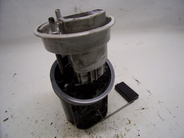 Gebruikte Tank element Pomp Seat Cordoba (6L2) 1.9 TDI Prijs € 26,25 Margeregeling aangeboden door Reclycar De Boer BV