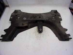 Gebruikte Subframe Renault Scénic II (JM) 1.6 16V Prijs € 26,25 Margeregeling aangeboden door Reclycar De Boer BV