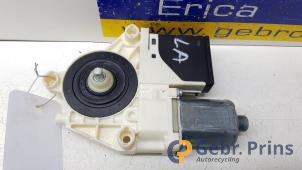 Gebruikte Motor electrisch raam Renault Megane III Grandtour (KZ) 1.5 dCi 110 Prijs € 25,00 Margeregeling aangeboden door Autorec. Gebr. Prins b.v.