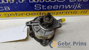 Gebruikte Vacuumpomp (Diesel) Mercedes C (W204) Prijs € 50,00 Margeregeling aangeboden door Autorec. Gebr. Prins b.v.