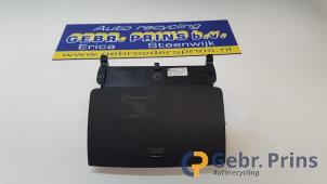 Gebruikte Display Interieur Mercedes C (W204) Prijs € 75,00 Margeregeling aangeboden door Autorec. Gebr. Prins b.v.