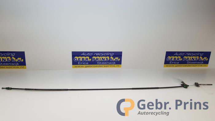 Gebruikte Handrem Kabel Opel Vivaro 1.6 CDTI 95 Euro 6 Prijs € 24,20 Inclusief btw aangeboden door Autorec. Gebr. Prins b.v.