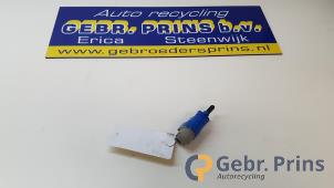 Gebruikte Diversen Opel Vivaro 1.6 CDTI 95 Euro 6 Prijs € 24,20 Inclusief btw aangeboden door Autorec. Gebr. Prins b.v.