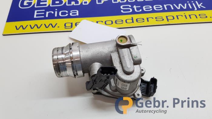 Gebruikte Gasklephuis Renault Scénic IV (RFAJ) 1.5 Energy dCi 110 Prijs € 50,00 Margeregeling aangeboden door Autorec. Gebr. Prins b.v.