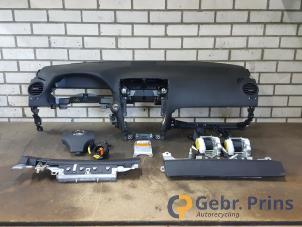 Gebruikte Airbag Set + Module Lexus IS (E2) 250 2.5 V6 24V Prijs € 400,00 Margeregeling aangeboden door Autorec. Gebr. Prins b.v.