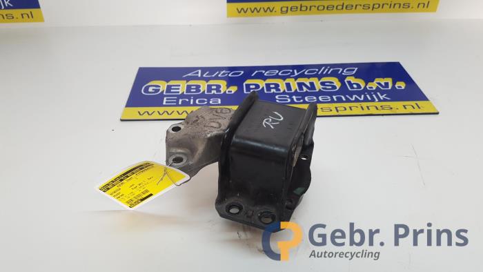 Gebruikte Motorrubber Peugeot Partner (GC/GF/GG/GJ/GK) 1.6 HDI 90 16V Prijs € 30,25 Inclusief btw aangeboden door Autorec. Gebr. Prins b.v.
