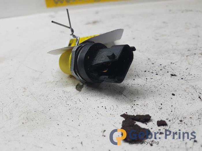 Gebruikte Druksensor Iveco New Daily VI 35C18, 40C18, 50C18, 65C18, 70C18, 35S18 Prijs € 24,20 Inclusief btw aangeboden door Autorec. Gebr. Prins b.v.