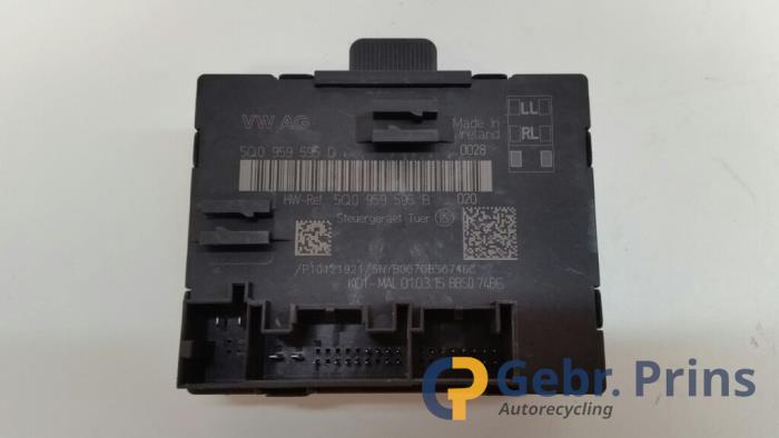 Gebruikte Central electronic module Audi A3 Sportback (8VA/8VF) 1.4 TFSI 16V e-tron Prijs € 20,00 Margeregeling aangeboden door Autorec. Gebr. Prins b.v.