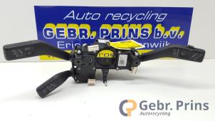 Gebruikte Combischakelaar Stuurkolom Volkswagen Passat Variant (365) 2.0 TDI 16V 140 Prijs € 35,00 Margeregeling aangeboden door Autorec. Gebr. Prins b.v.