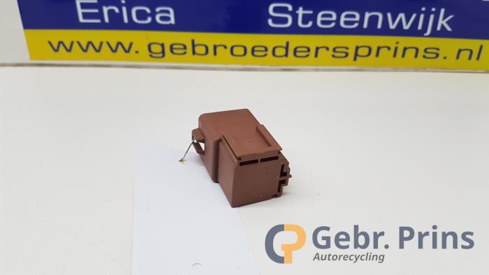 Relè Di Potenza 12VDC 4 Pin – Modello 17325003001, Nuovo, Generico, Per Auto E Non Solo