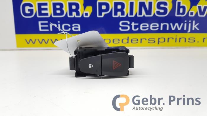 Voor Dacia Voor Logan Voor Lodgy Voor Sandero Voor Dorker Voor R&enault 8201167988 Stuurkolom Indicator Mistlamp Schakelaar Richtingaanwijzer Schakelaar