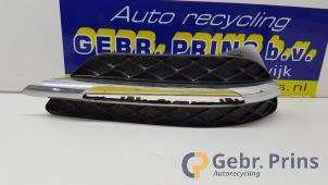 Gebruikte Bumper Rooster Mercedes C (W204) 2.2 C-220 CDI 16V BlueEFFICIENCY Prijs € 20,00 Margeregeling aangeboden door Autorec. Gebr. Prins b.v.