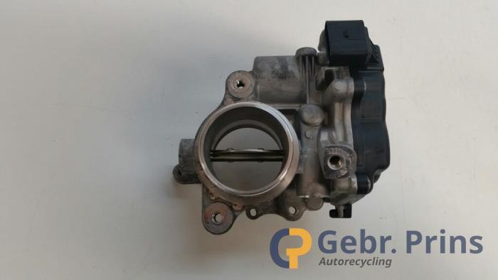 Gebruikte Gasklephuis Volkswagen Touran (5T1) 2.0 TDI 150 Prijs € 50,00 Margeregeling aangeboden door Autorec. Gebr. Prins b.v.