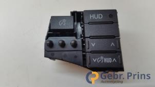 Gebruikte Schakelaar Toyota Prius (ZVW3) 1.8 16V Prijs € 20,00 Margeregeling aangeboden door Autorec. Gebr. Prins b.v.