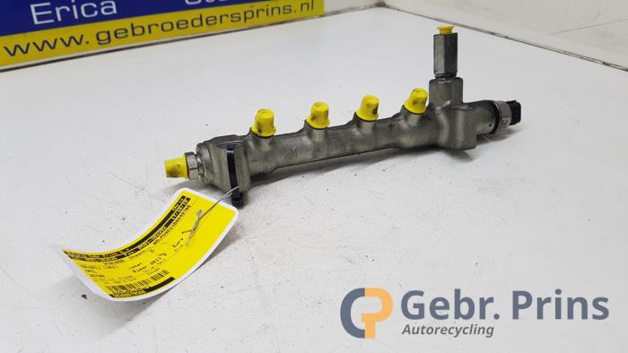 Gebruikte Galerij (Injectie) Opel Astra J Sports Tourer (PD8/PE8/PF8) 1.7 CDTi 16V Prijs € 50,00 Margeregeling aangeboden door Autorec. Gebr. Prins b.v.