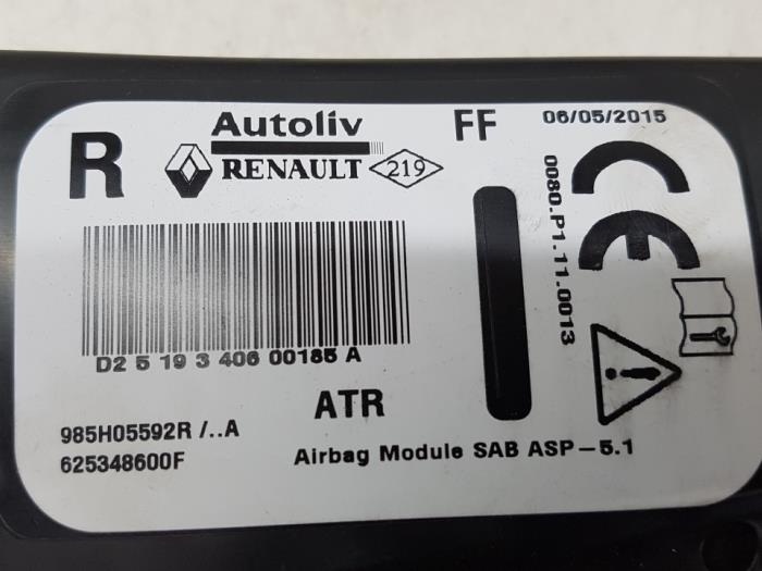 Airbag stoel (zitplaats) van een Renault Clio IV Estate/Grandtour (7R) 1.5 Energy dCi 90 FAP 2015
