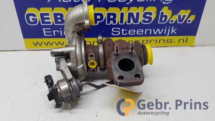 Gebruikte Turbo Ford Fiesta 6 (JA8) 1.6 TDCi 16V 95 Prijs € 125,00 Margeregeling aangeboden door Autorec. Gebr. Prins b.v.