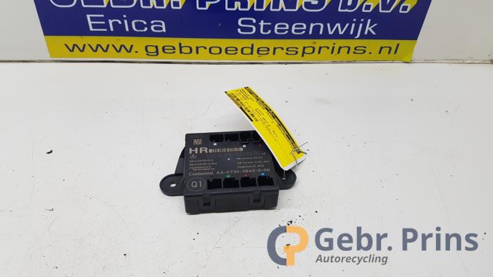 Gebruikte Module (diversen) Mercedes E (W212) E-200 2.0 Turbo 16V Prijs € 25,00 Margeregeling aangeboden door Autorec. Gebr. Prins b.v.